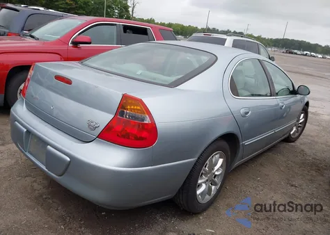 2004 Chrysler 300M from USA, damaged, VIN 2C3HE66G44H693804